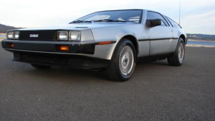 DeLorean DMC-12