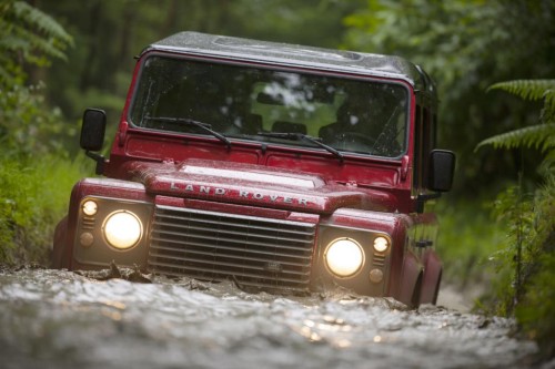 2013 LR Defender